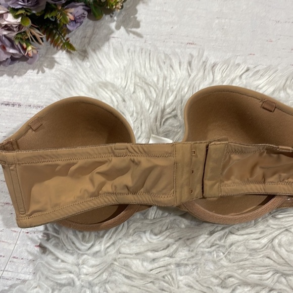 Hanro Allure Tan Push Up Underwire Bra - Picture 7 of 9